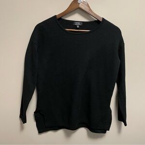 Lord & Taylor Black 100% Merino Wool Sweater Women’s Size Medium